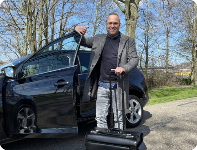 Raoul mobiele audicien op pad naar een klant